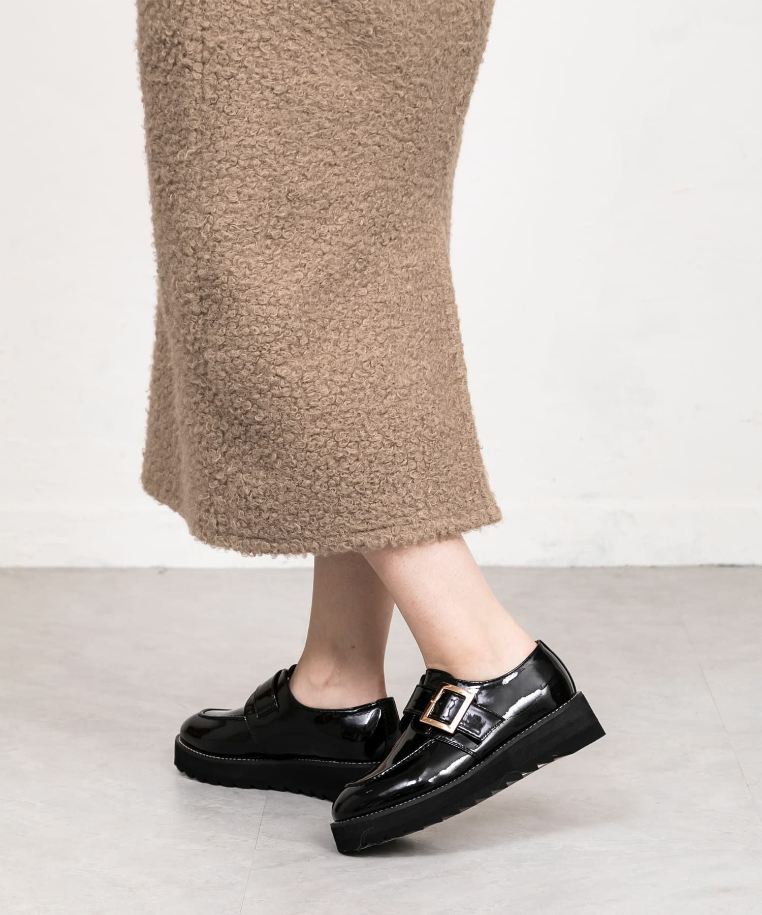 ワンベルトバックルデザイン厚底ローファー | andex shoes product