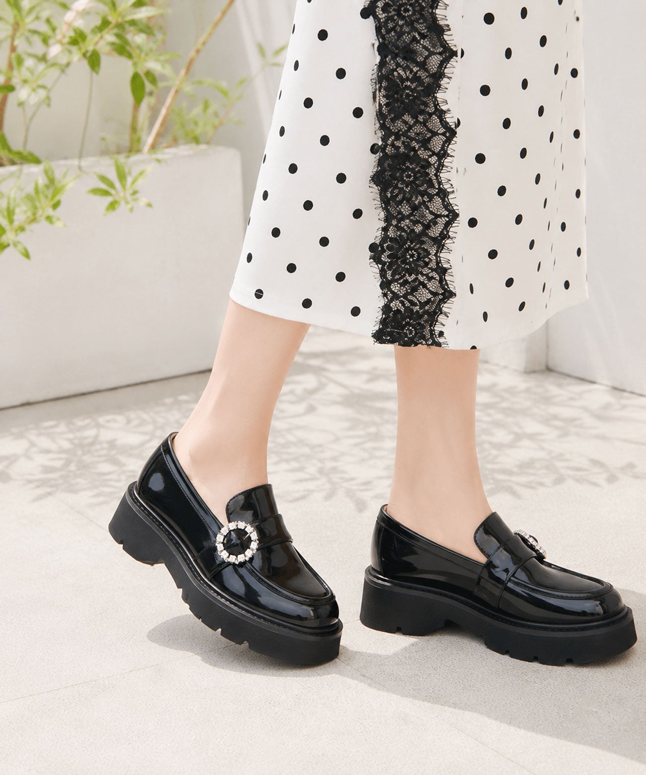 ビジューバックル付き厚底ローファー | andex shoes product ONLINE STORE