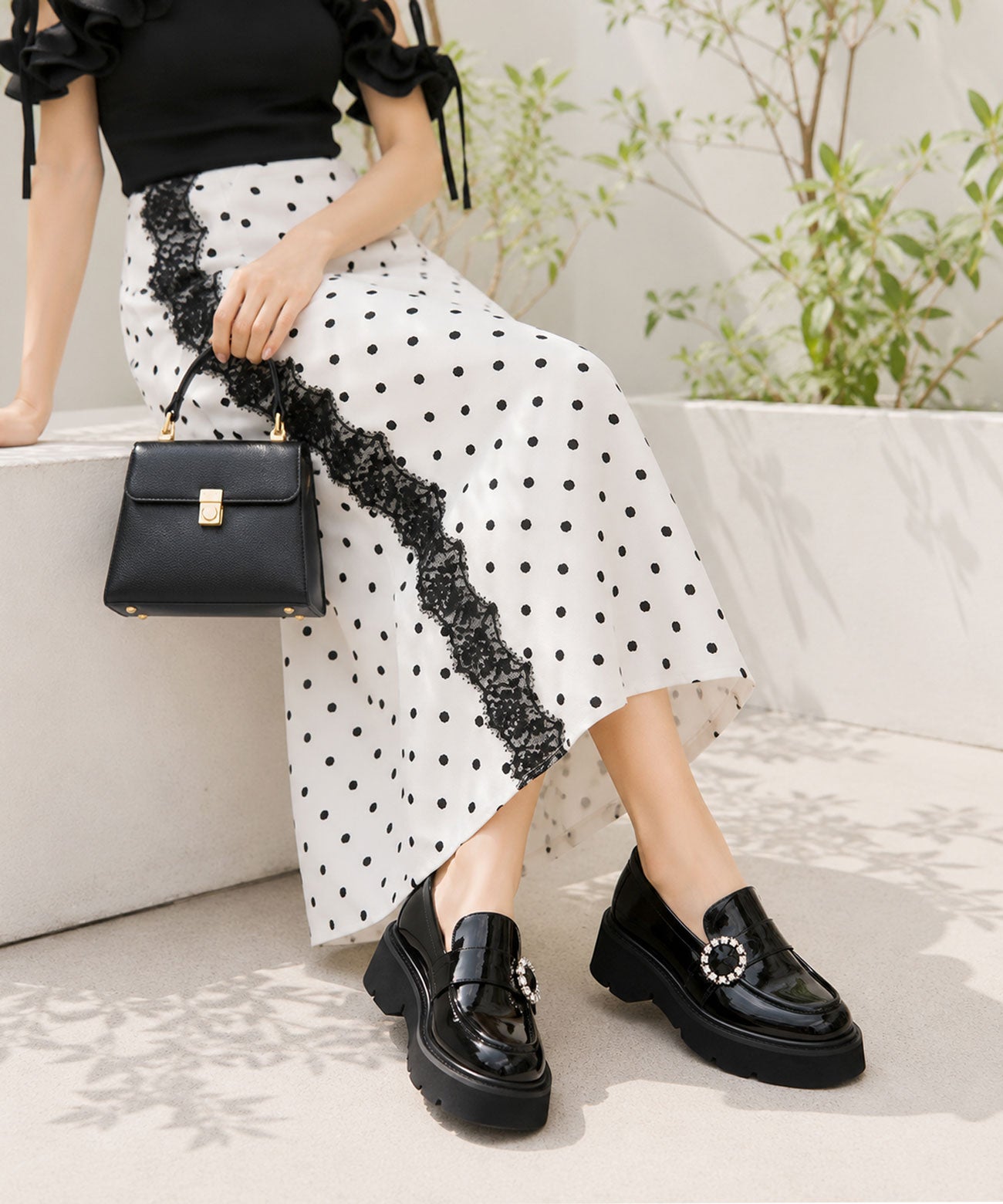 ビジューバックル付き厚底ローファー | andex shoes product ONLINE STORE