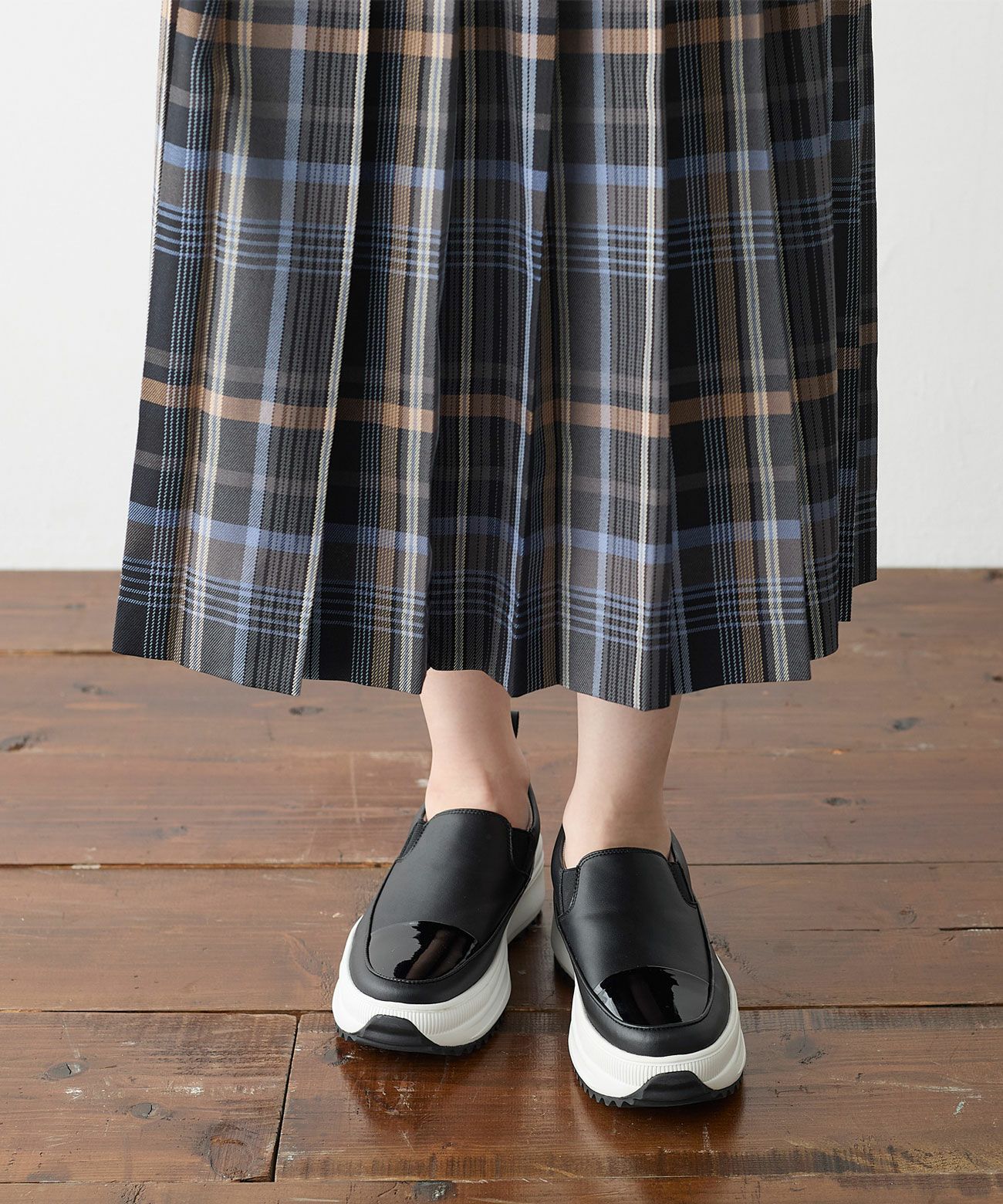 軽量 厚底 ボリュームソールスリッポンスニーカー | andex shoes