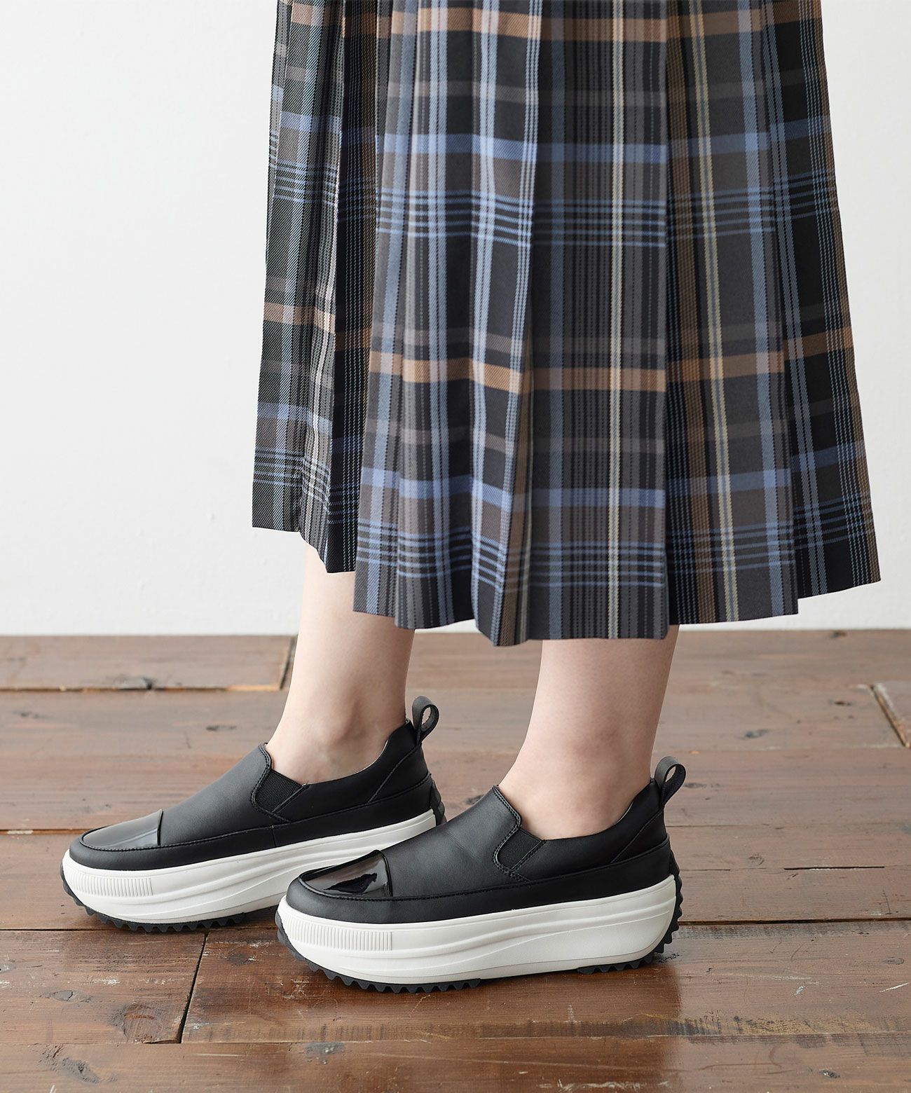 軽量 厚底 ボリュームソールスリッポンスニーカー | andex shoes