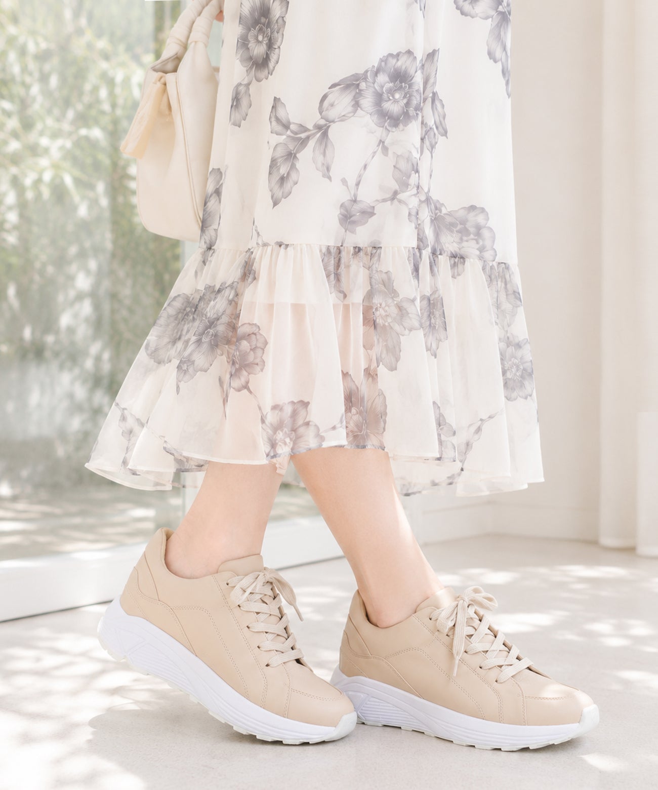もちふわ 軽量 レースアップスニーカー | andex shoes product ONLINE