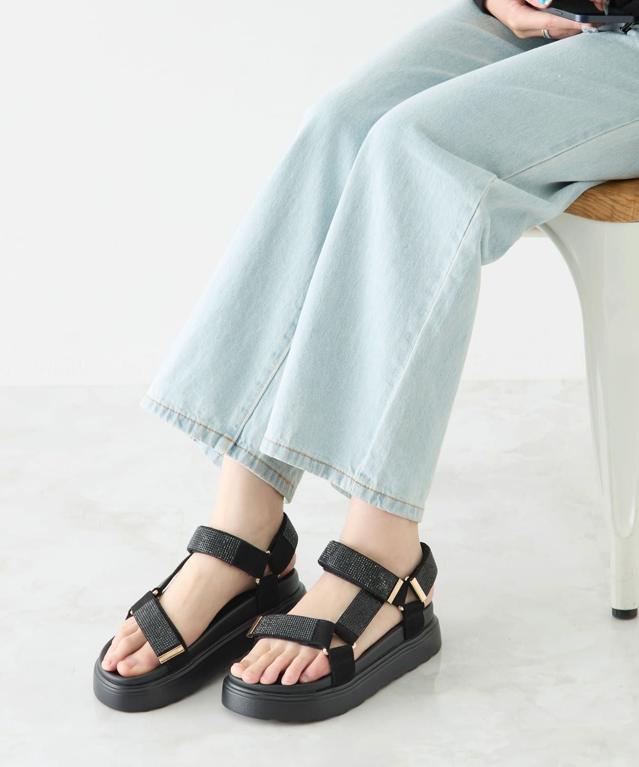 厚底 ベルクロ ストラップ ビジューサンダル | andex shoes product